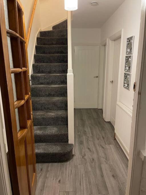 Large Beautiful 3 Bed House In City Of Birmingham Bagian luar foto
