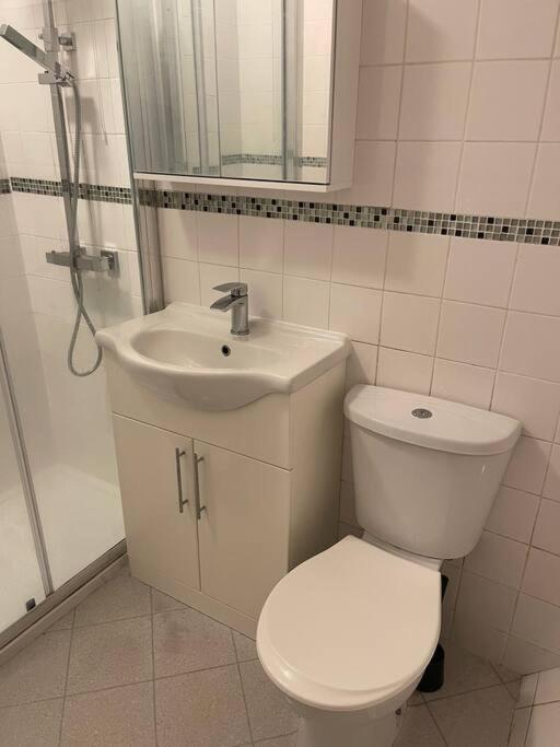 Large Beautiful 3 Bed House In City Of Birmingham Bagian luar foto